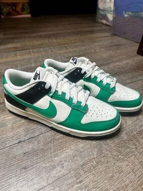 Nike Dunk Low Sneakers in Green, White & Black